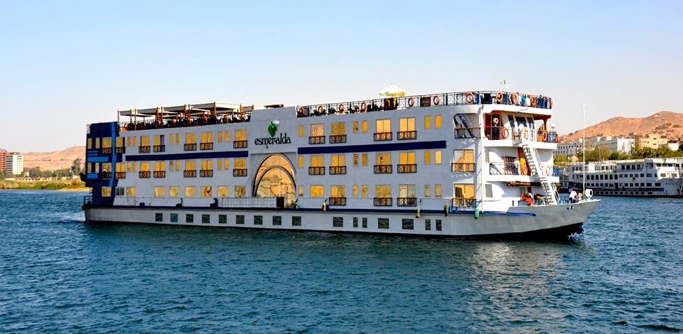 Nile Cruise tour Luxor Aswan